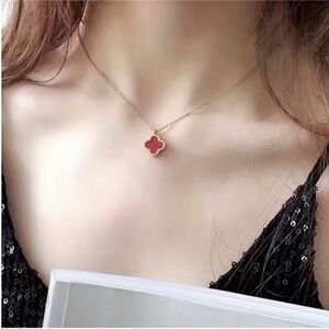 18K Rose Gold Plated Red Black Clover PendantNecklace Stainless Steel Reversible
